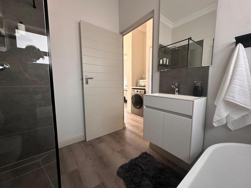 2 Bedroom Property for Sale in Brackenfell South Western Cape